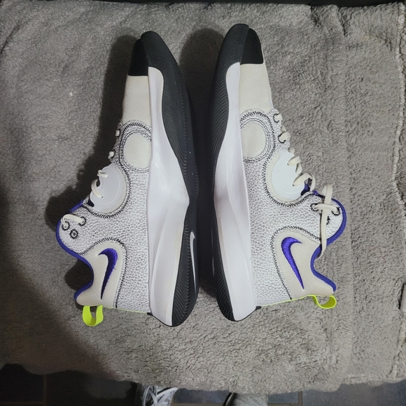 Nike Fly by Mid 2 Mens Shoes Size 12, Color: White/Silver/Blue - Picture 5 of 6